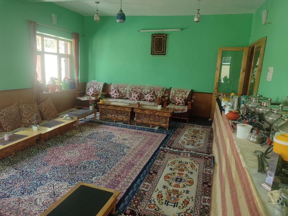 The Mir Villa Ladakh Leh Esterno foto